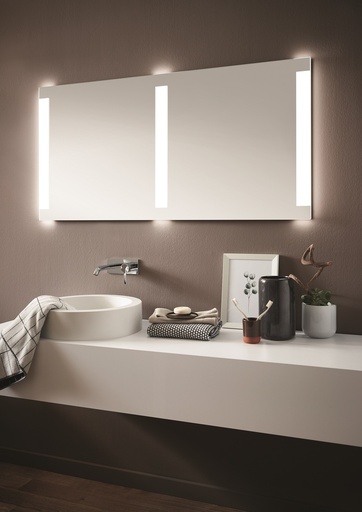 [Tiga-Line 2 Streifen 900x700] Tiga-Line mit 3 LED-Streifen 700mm hoch